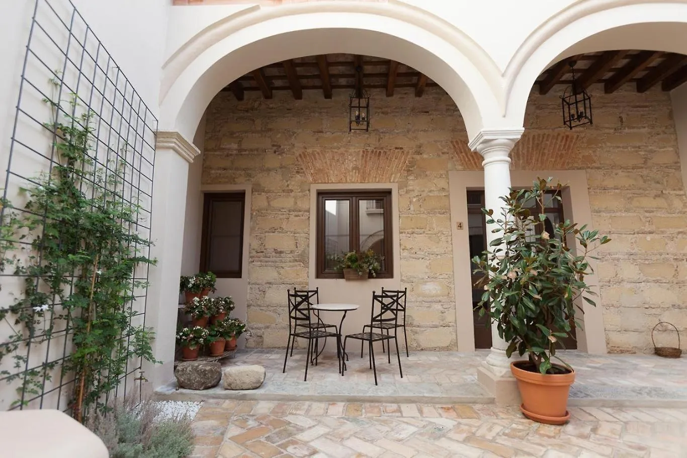 Patios De La Riva Apartment Jerez de la Frontera Spain
